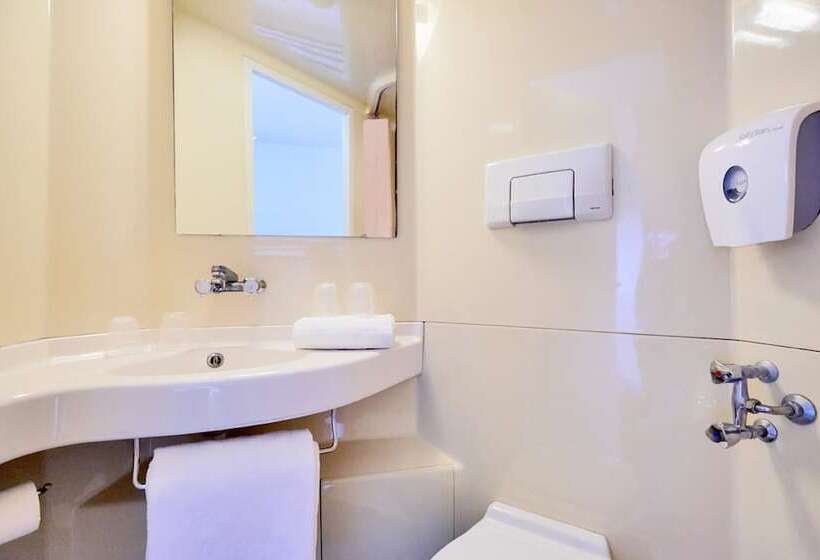 فندق Premiere Classe Boissy St Leger