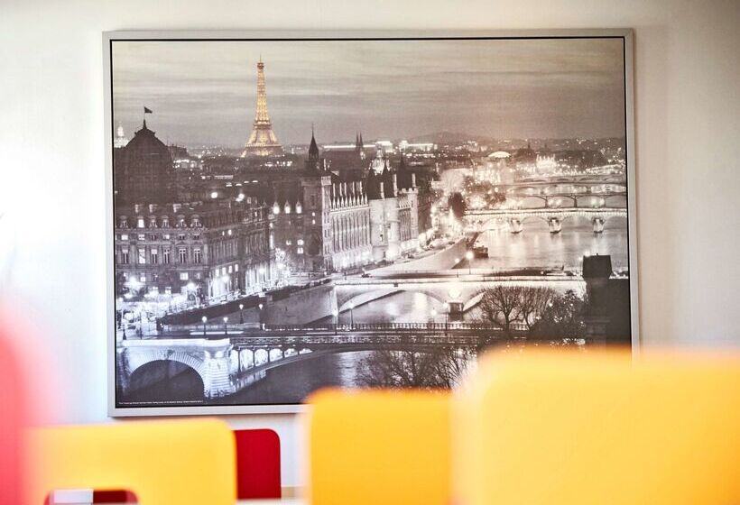 هتل Premiere Classe Cergy Saint Christophe