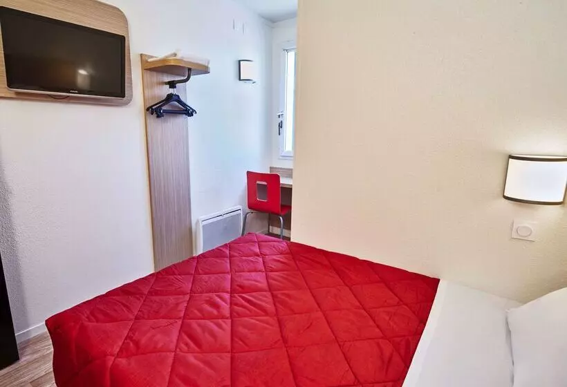 Отель Premiere Classe Cergy Saint Christophe