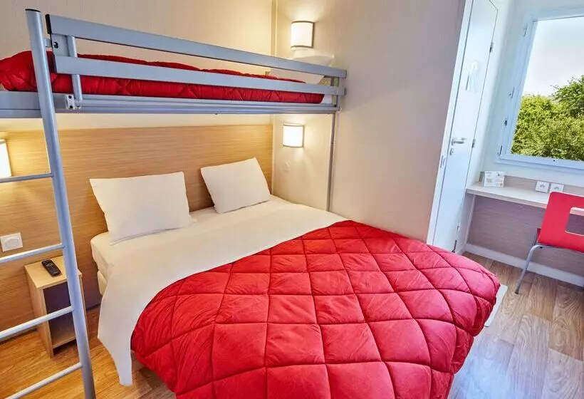 Отель Premiere Classe Cergy Saint Christophe