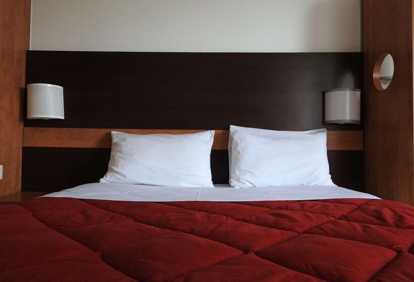 فندق Premiere Classe Conflans Sainte Honorine