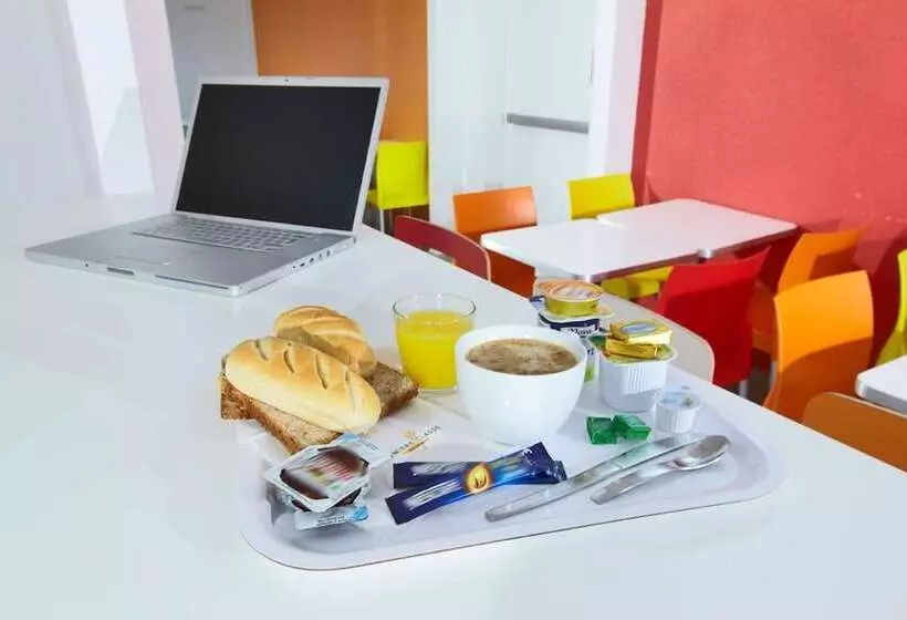 בית מלון כפרי Premiere Classe Conflans Sainte Honorine