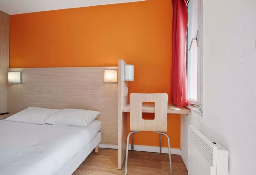 호텔 Premiere Classe Lyon Est Bron Eurexpo