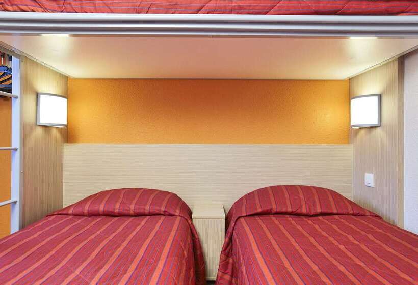 Отель Premiere Classe Montreuil