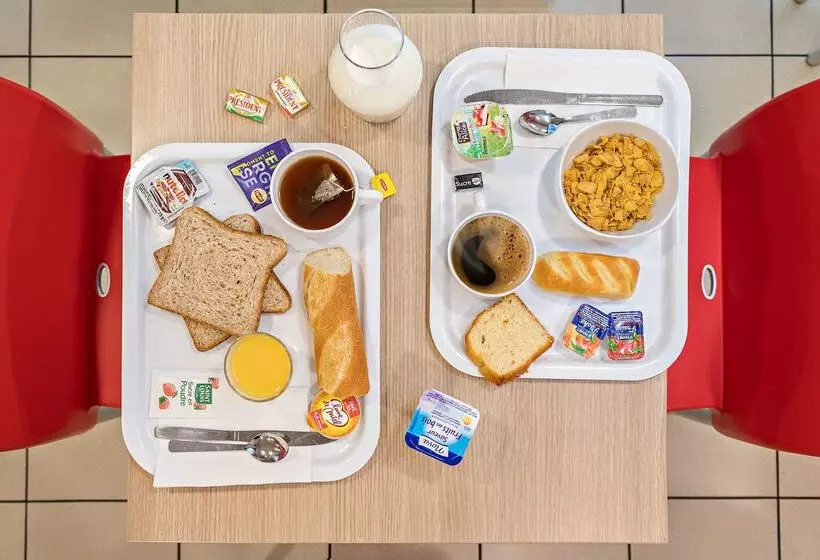 Отель Premiere Classe Rouen Sud  Parc Des Expositions