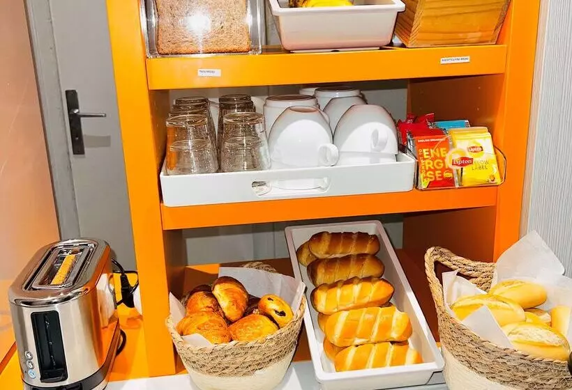 فندق Premiere Classe St Quentin En Yvelines Elancourt