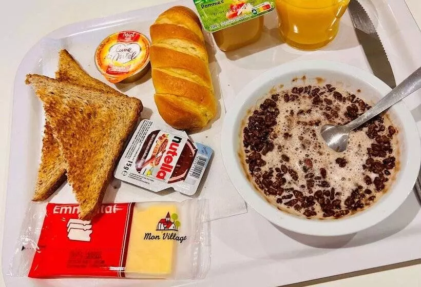 فندق Premiere Classe St Quentin En Yvelines Elancourt