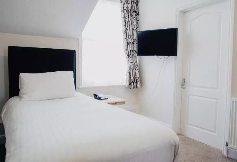 San Clu Hotel, Bar & Brasserie