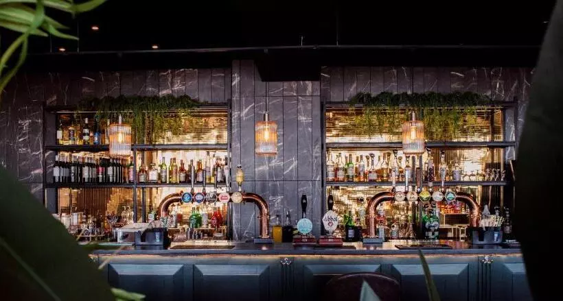 San Clu Hotel, Bar & Brasserie