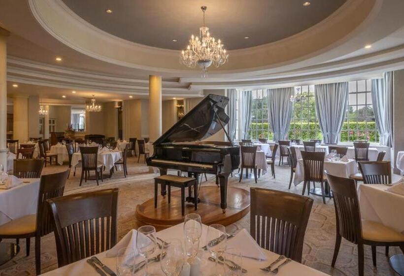 Отель Slieve Russell