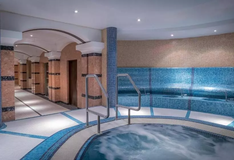 ホテル Slieve Russell