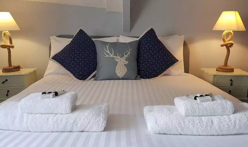 Отель The Kings Arms