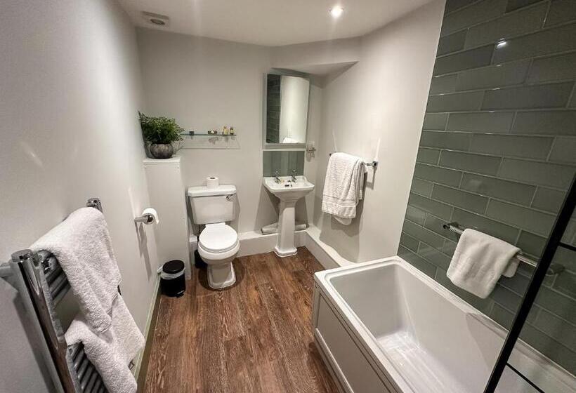 فندق The Old Mill