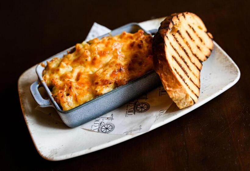 فندق The Old Mill