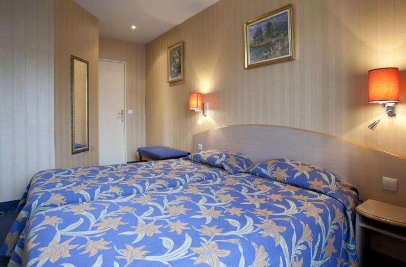 هتل Transcontinental