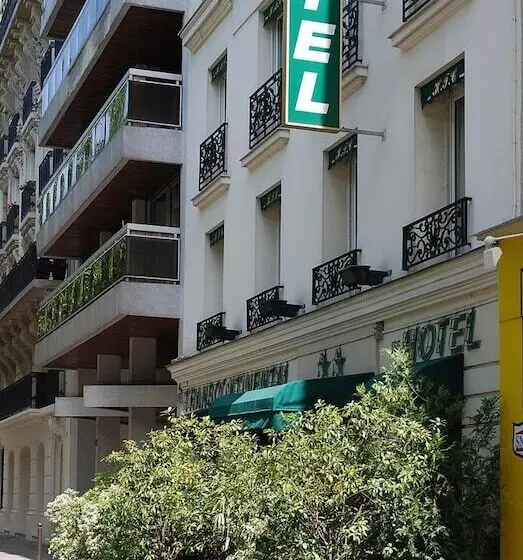 ホテル Transcontinental