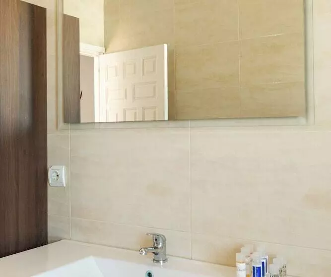 Hotel Victoria Sunset Suites