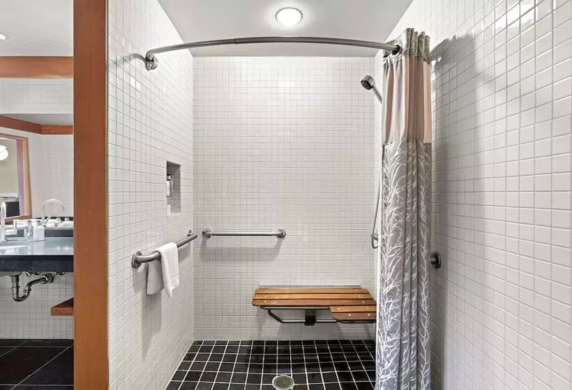 Отель Willows Lodge