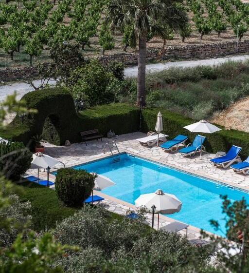 Ampelokipi Holiday Apartments