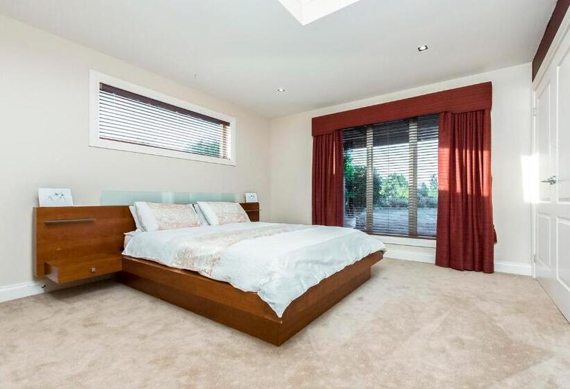 ベッドアンドブレックファースト La Bella Vita