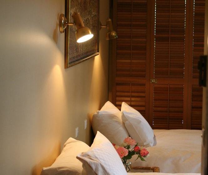 ベッドアンドブレックファースト Riverhouse At Howqua Dale