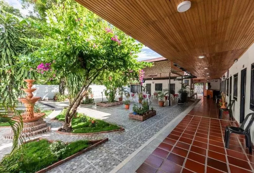 ホテル Colonial Villavieja