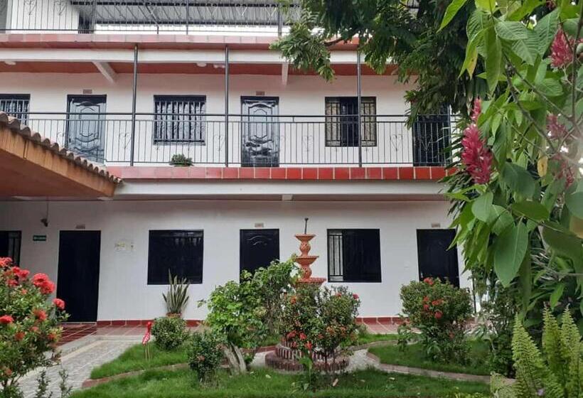 هتل Colonial Villavieja