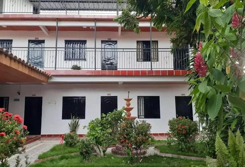 ホテル Colonial Villavieja