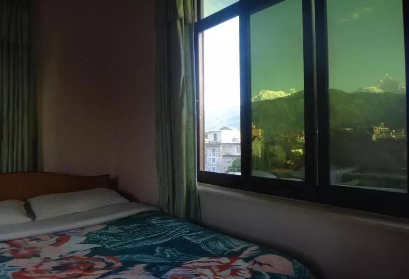 هتل Diplomat