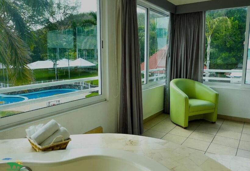 فندق Puente Nacional  & Spa