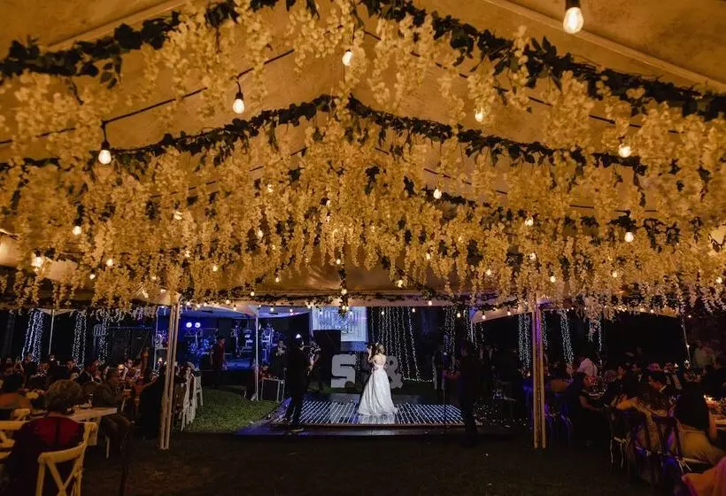 Hotelli Puente Nacional  & Spa