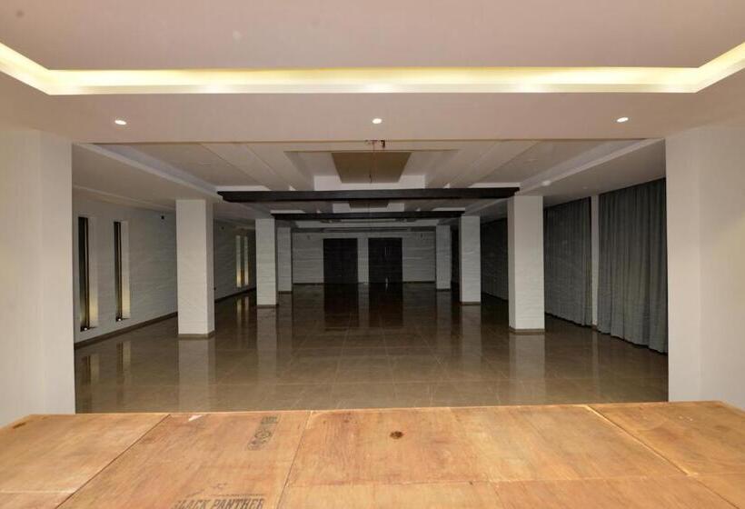 Hotel Shivsagar Resort & Spa