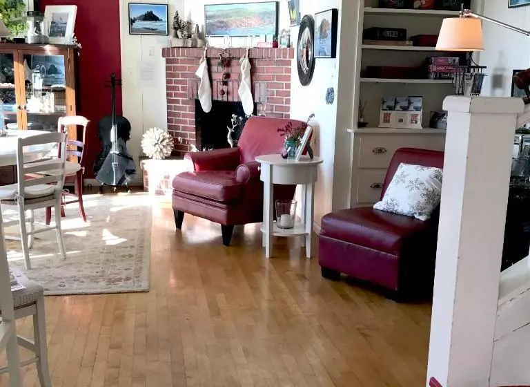 Hotelli Trinidad Bay Bed And Breakfast