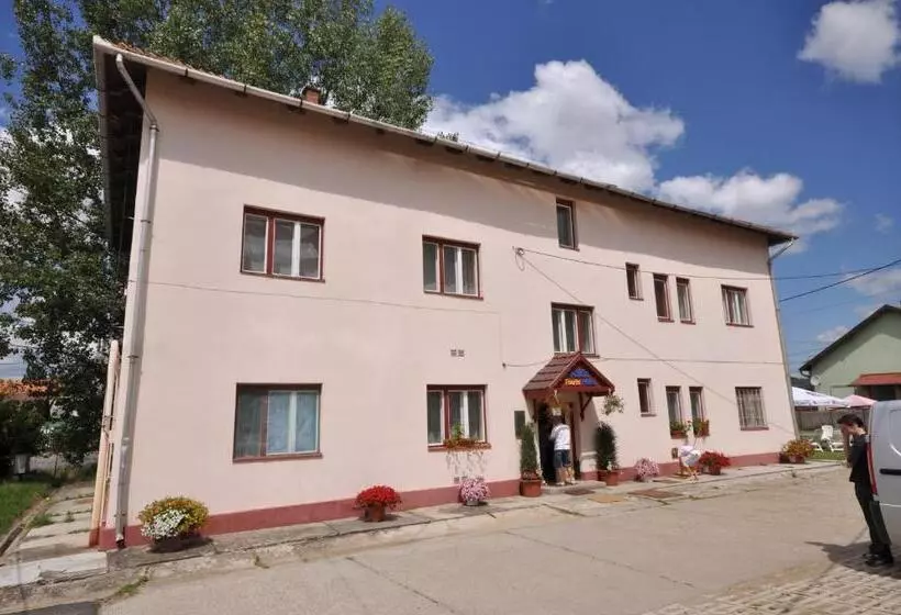 Kalcit Tourist Motel