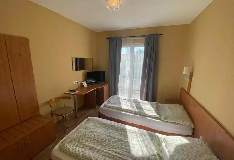 Kalcit Tourist Motel