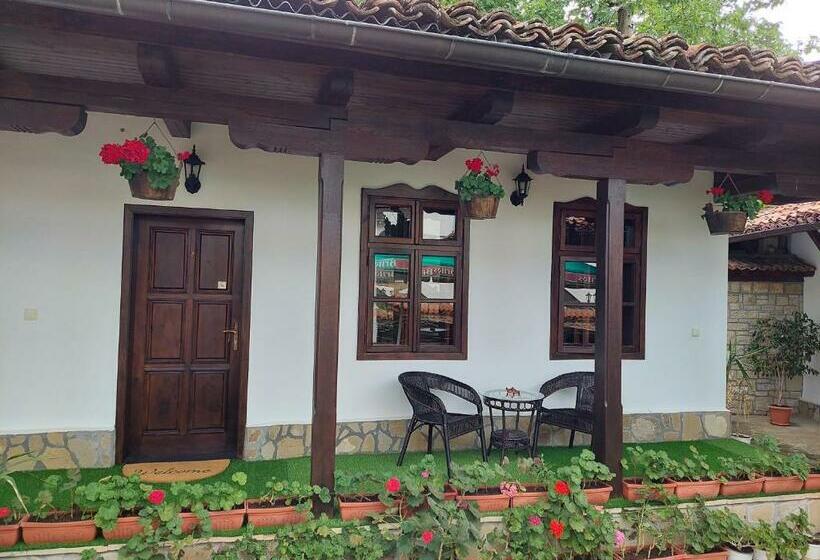 Пансион Guest Rooms Cheshmata