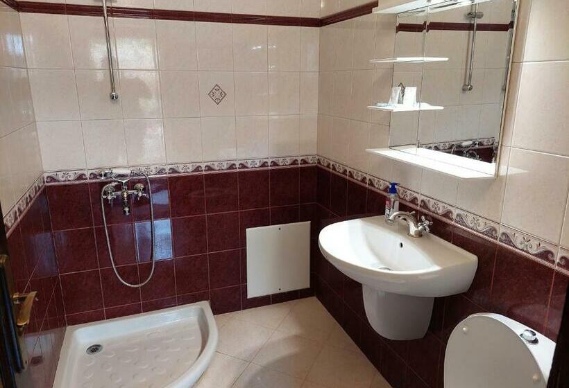 Пансион Guest Rooms Cheshmata