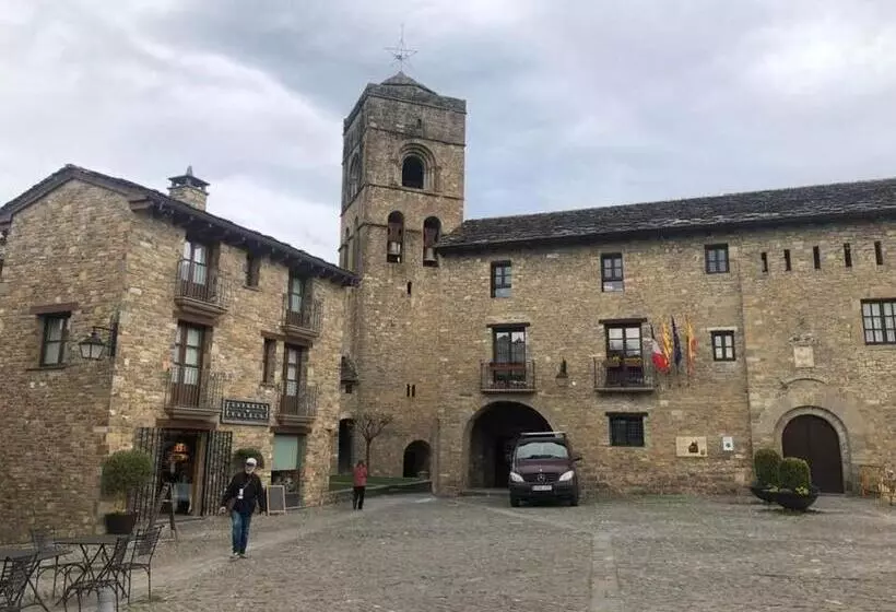 Majatalo Hostal Pirineos Ainsa