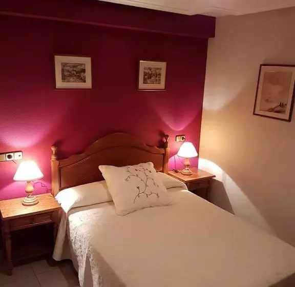 Majatalo Hostal Pirineos Ainsa