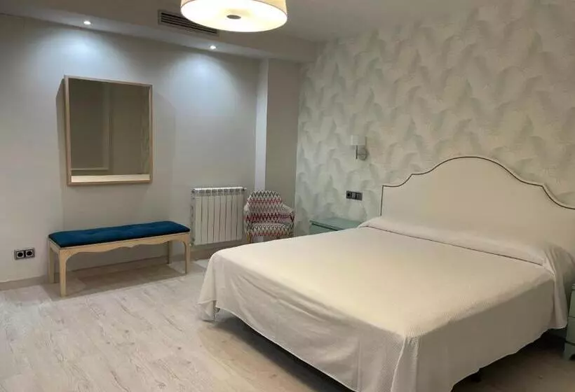 Majatalo Hostal Pirineos Ainsa