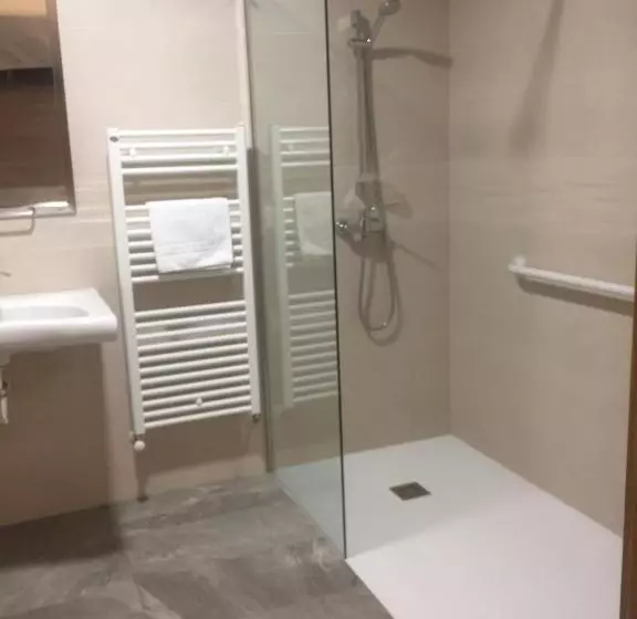 Majatalo Hostal Pirineos Ainsa