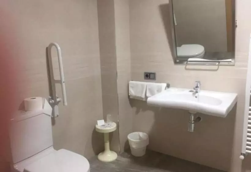 Majatalo Hostal Pirineos Ainsa