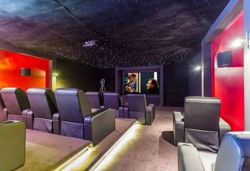 リゾートホテル Starhaven Retreat