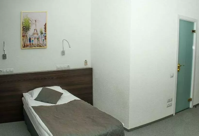 هتل Chaika Gostinichny Kompleks