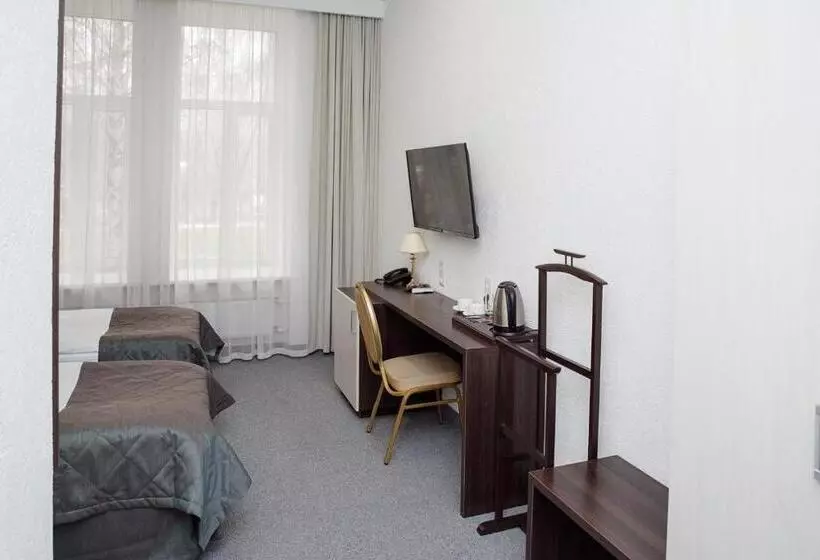 هتل Chaika Gostinichny Kompleks