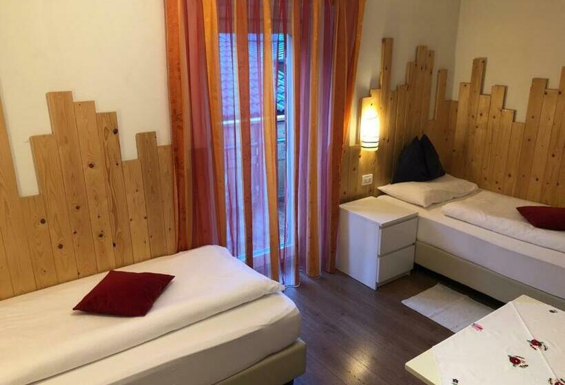 هتل Chalet Madrisa