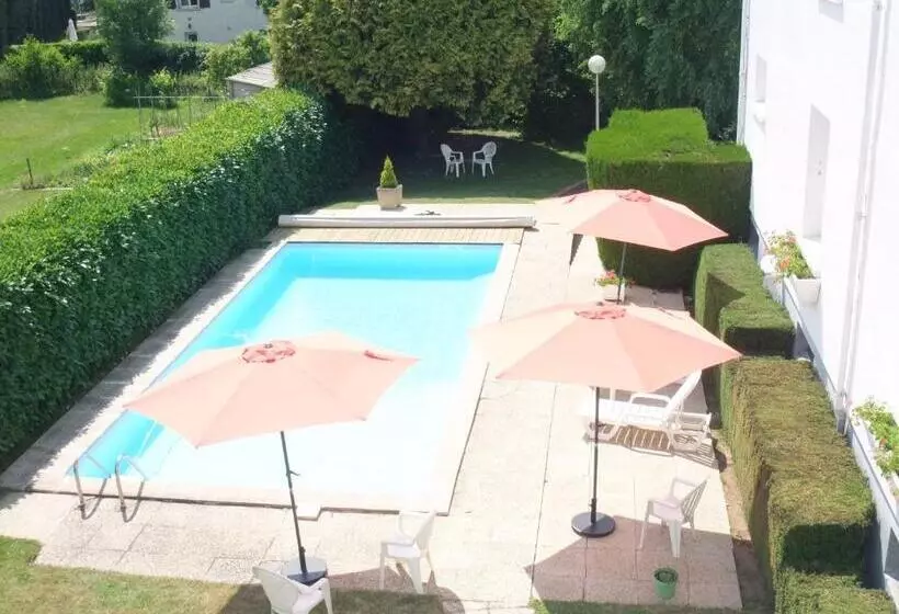 ホテル Hôtel Des Biches