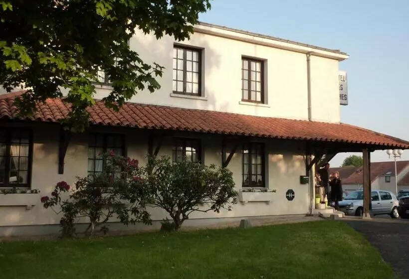 ホテル Hôtel Des Biches