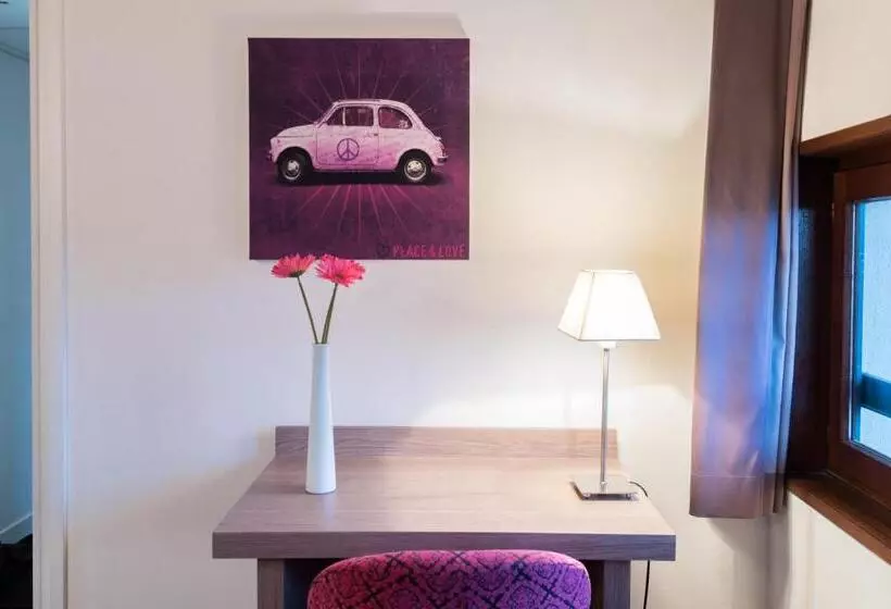 ホテル La Villa Borgo