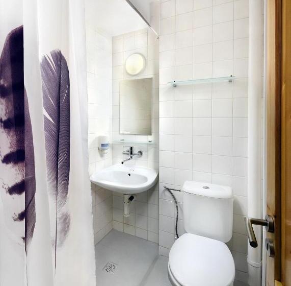 בית מלון כפרי Ski